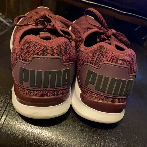 Puma - Picture 2 of 2